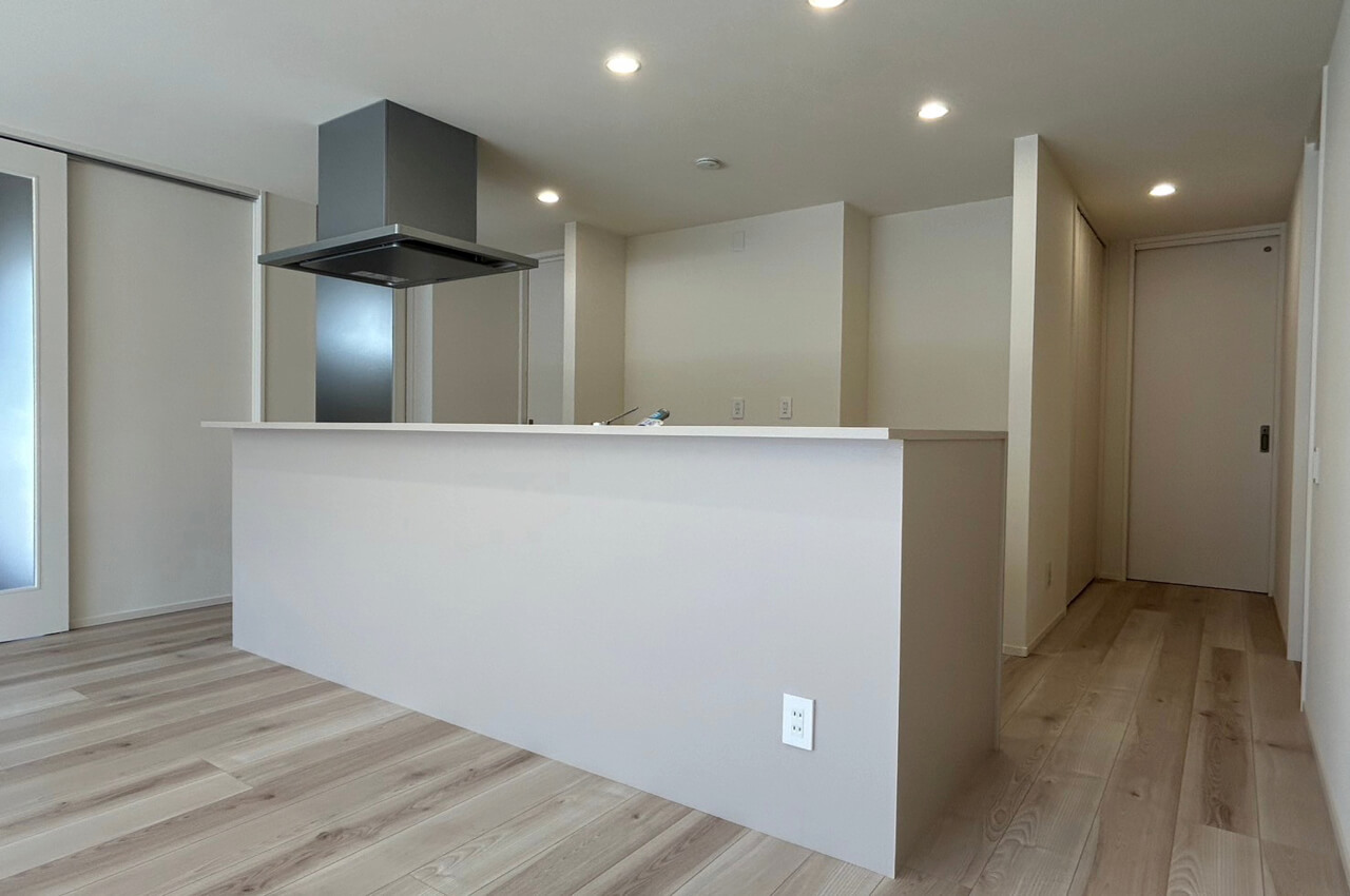 S-HOUSE