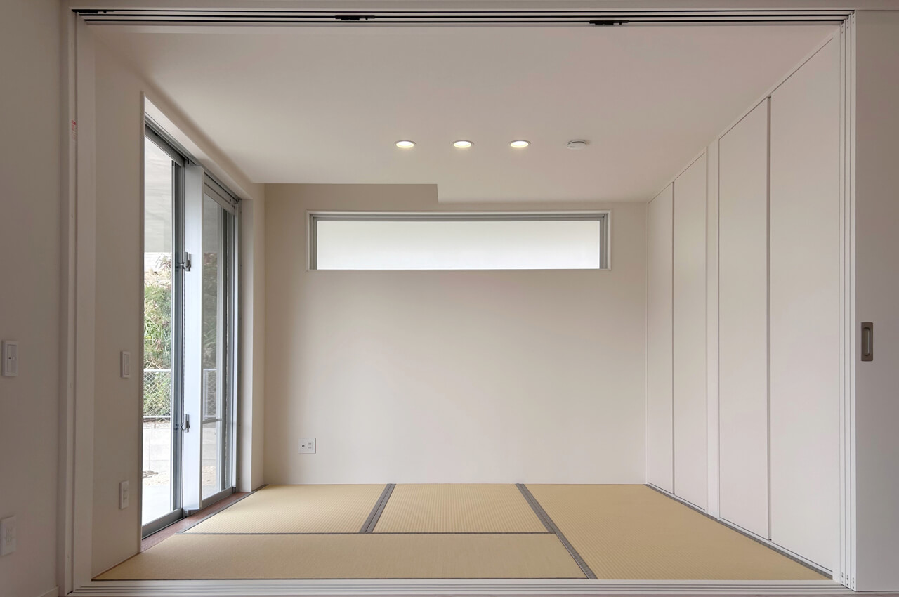 S-HOUSE